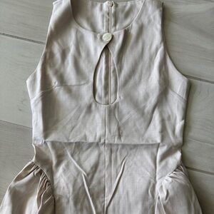 Sleeveless Cream Keyhole Dress